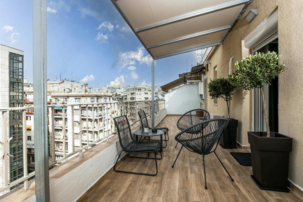 Balcony2 — Elysium House Thessaloniki
