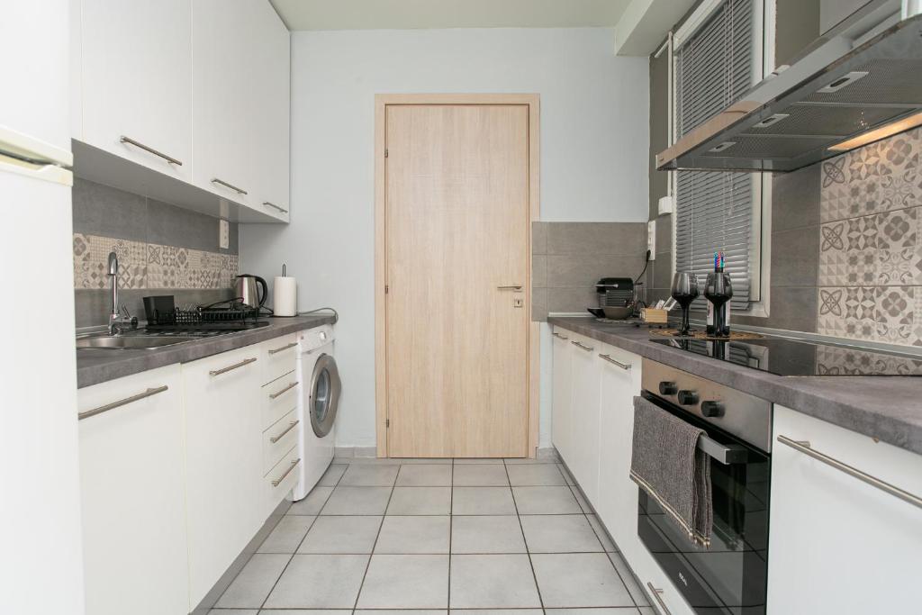 Kitchen — Elysium House Thessaloniki